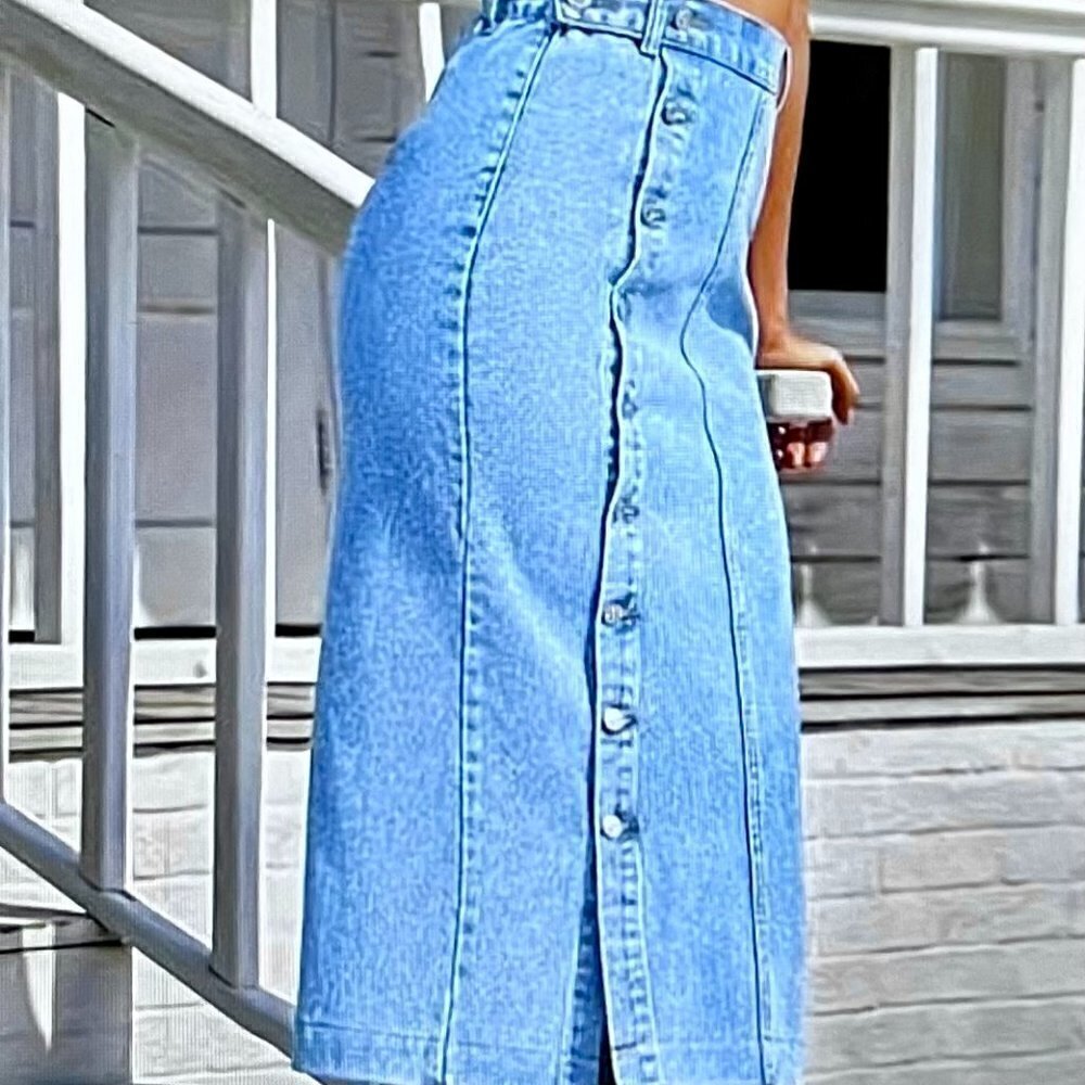 ZAFUL Women's Button Down Denim Skirt Size SP (4-6)